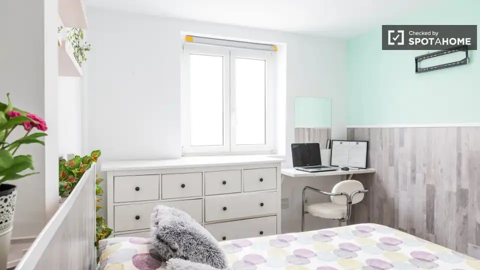 Habitació de lloguer, Madrid