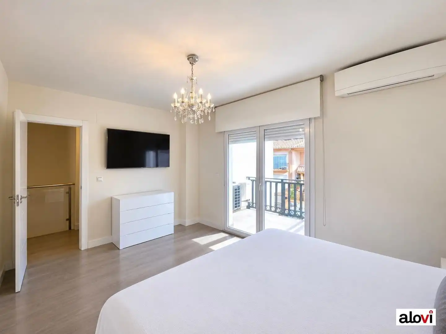 Casa de 240 m² a Ogíjares
