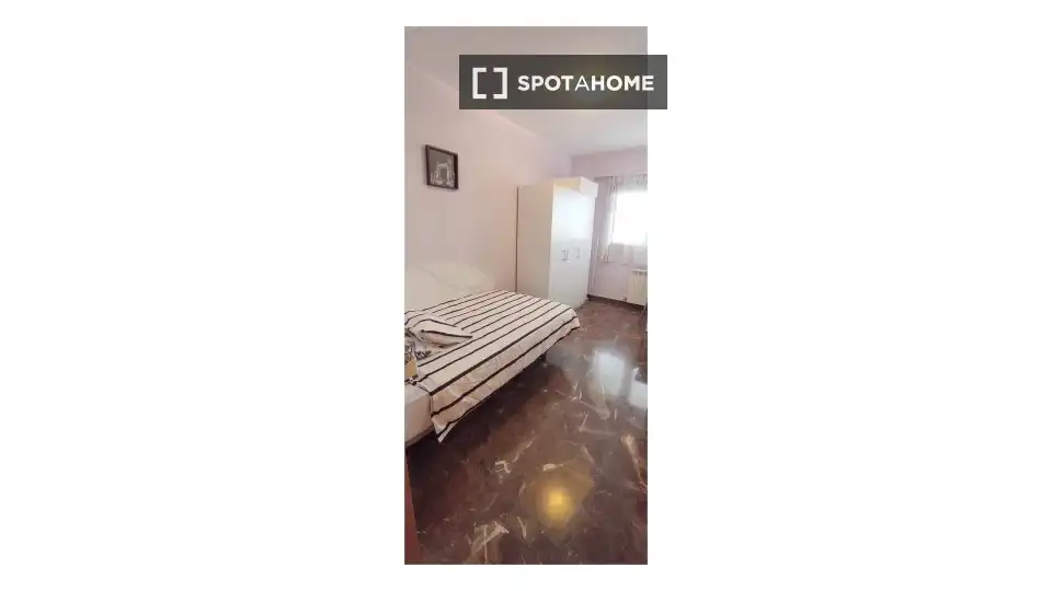 Habitación 115 m², Zaragoza
