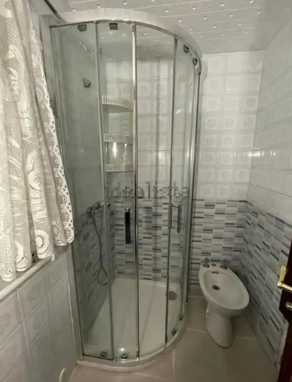 Piso de 90 m² en Granada