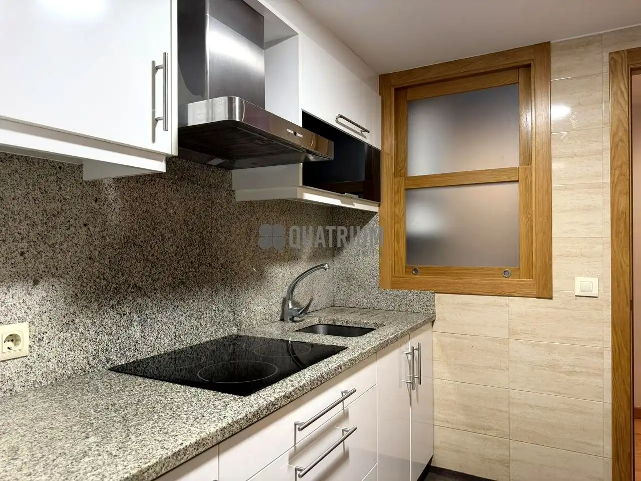 Piso de 84 m² en Santiago de Compostela