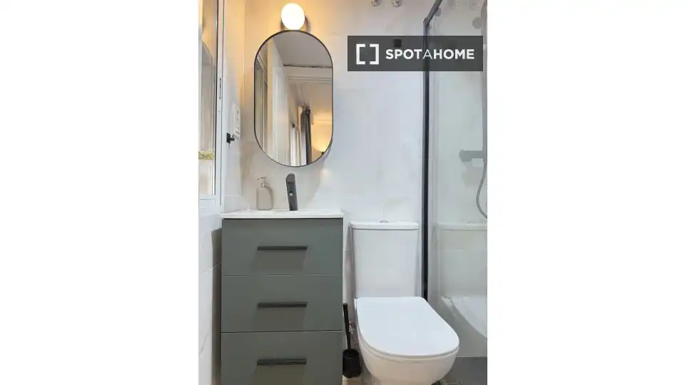 Habitación 46 m², Granada