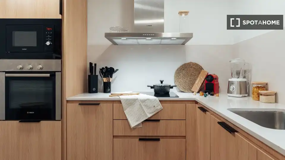 Habitación 208 m², Barcelona