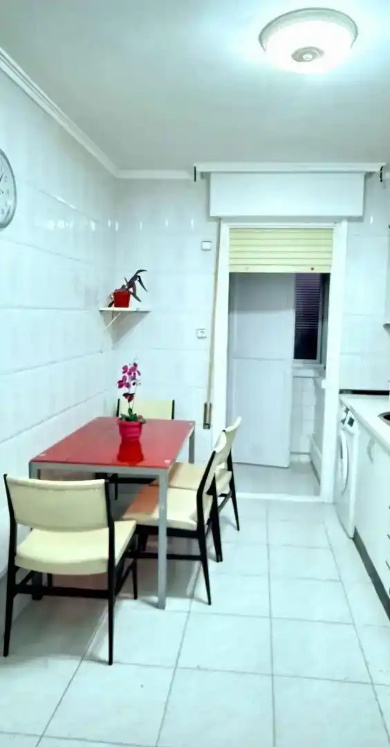 Habitación 85 m², Pamplona