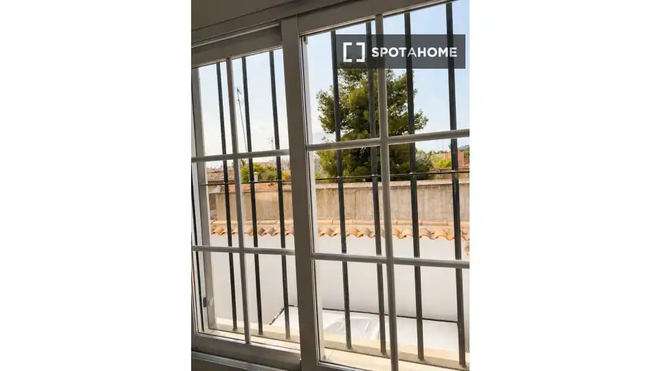 Habitación 451 m², Valencia