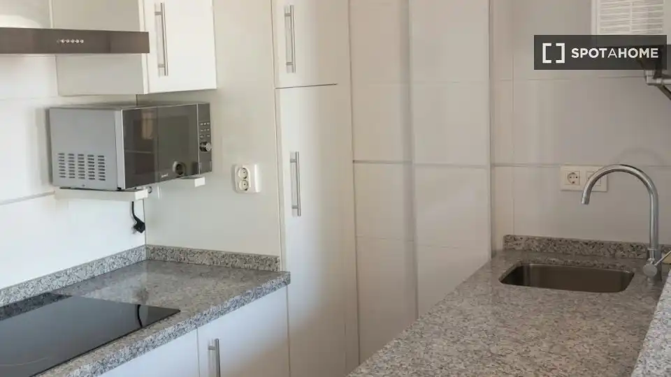 Habitación 75 m², Granada