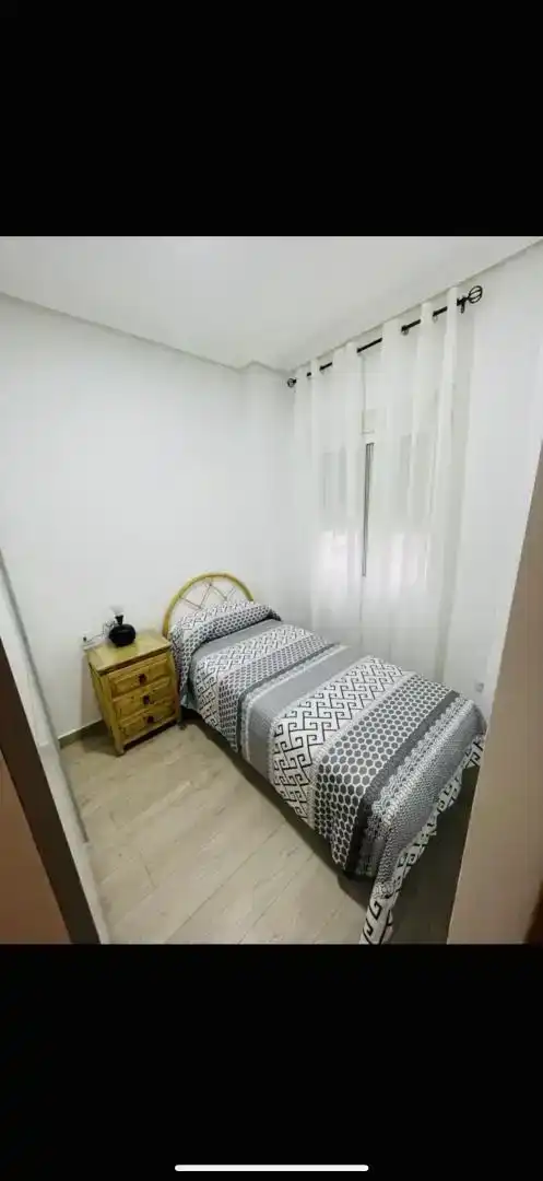 Habitación 100 m², Andújar