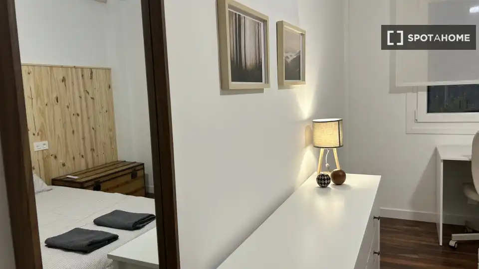 Habitación 87 m², Bilbao