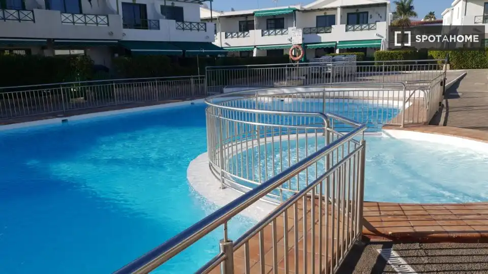Habitación 77 m², San Bartolomé de Tirajana