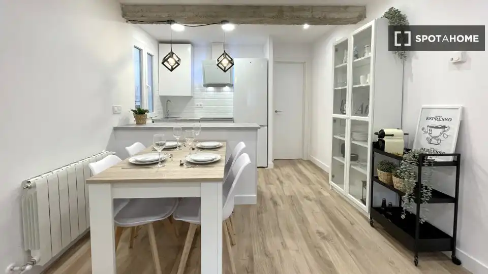 Habitación 90 m², Santander