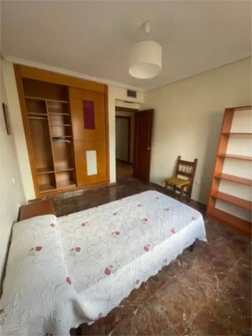 Piso de 135 m² en Badajoz
