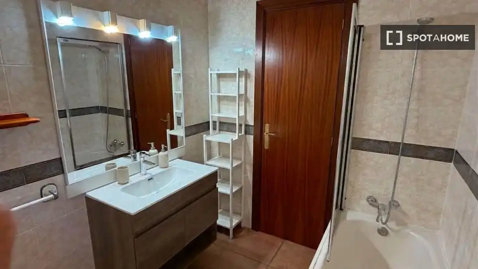 Habitación en alquiler, Corbera de Llobregat