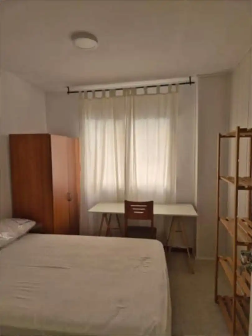 Habitación 90 m², Granada