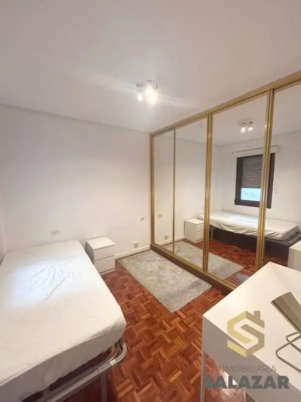 Piso de 85 m² en Bilbao