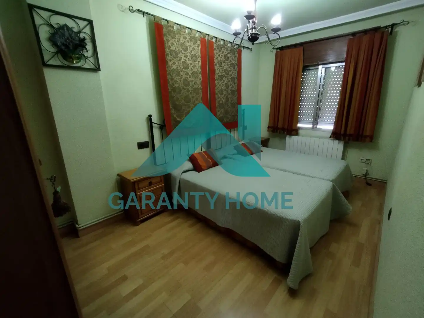 Habitación 108 m², Cáceres