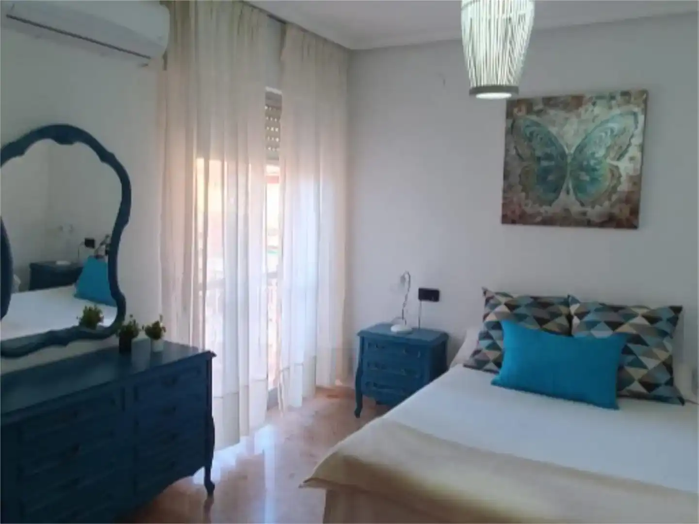 Piso de 95 m² en Linares