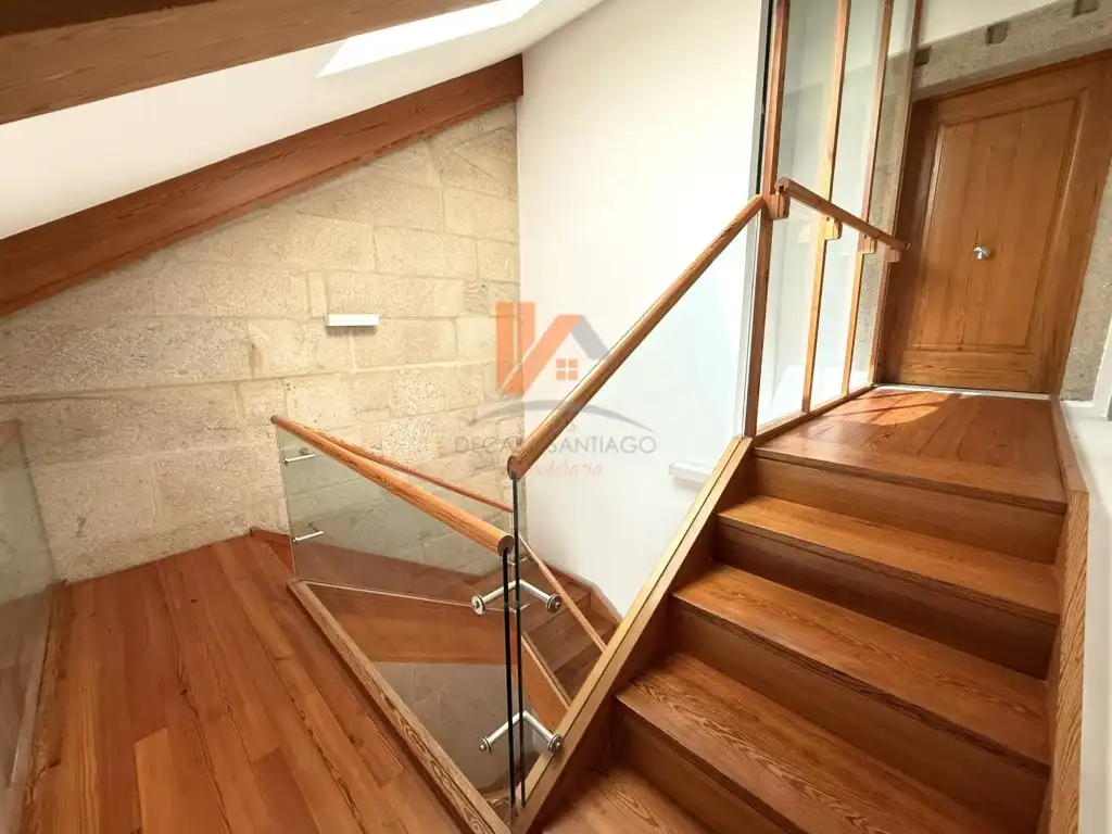 Piso de 127 m² en Santiago de Compostela
