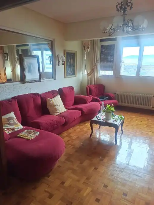 Piso de 90 m² en Pamplona