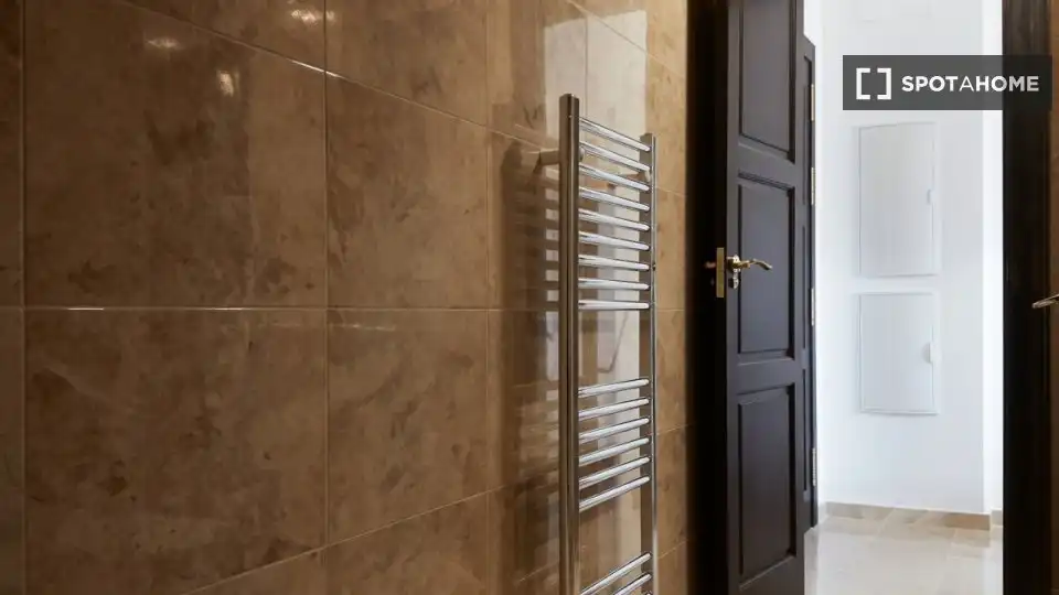 Habitación 75 m², Granada
