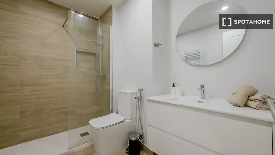 Chambre à louer, Madrid