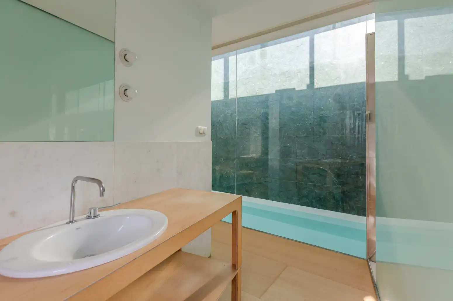 Pis de 338 m² a Valle de Egüés / Eguesibar