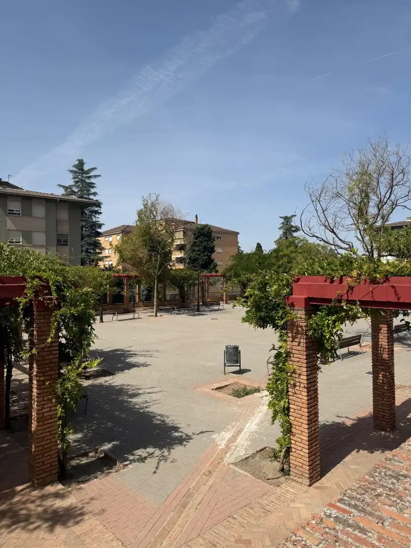 Piso de 85 m² en Granada