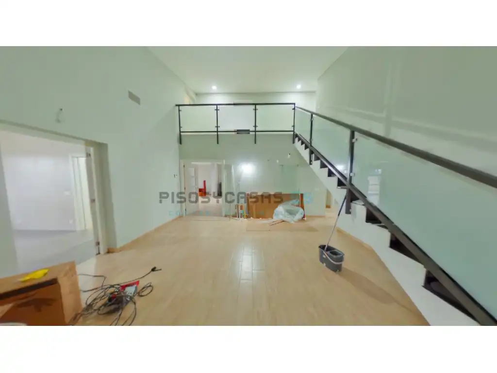 Piso de 350 m² en La Muela