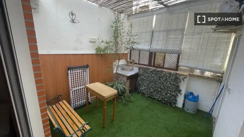 Habitación 109 m², Granada