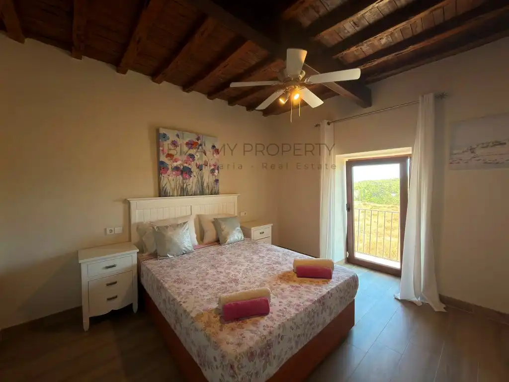 Haus 250 m² in Sant Josep de sa Talaia