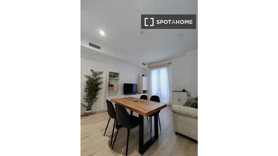 Habitación 69 m², Sevilla