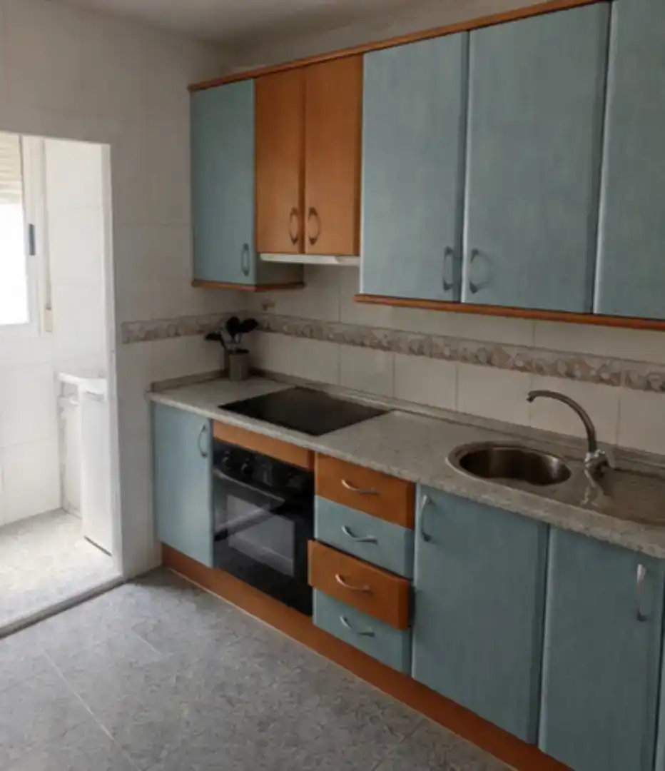Piso de 75 m² en Almería