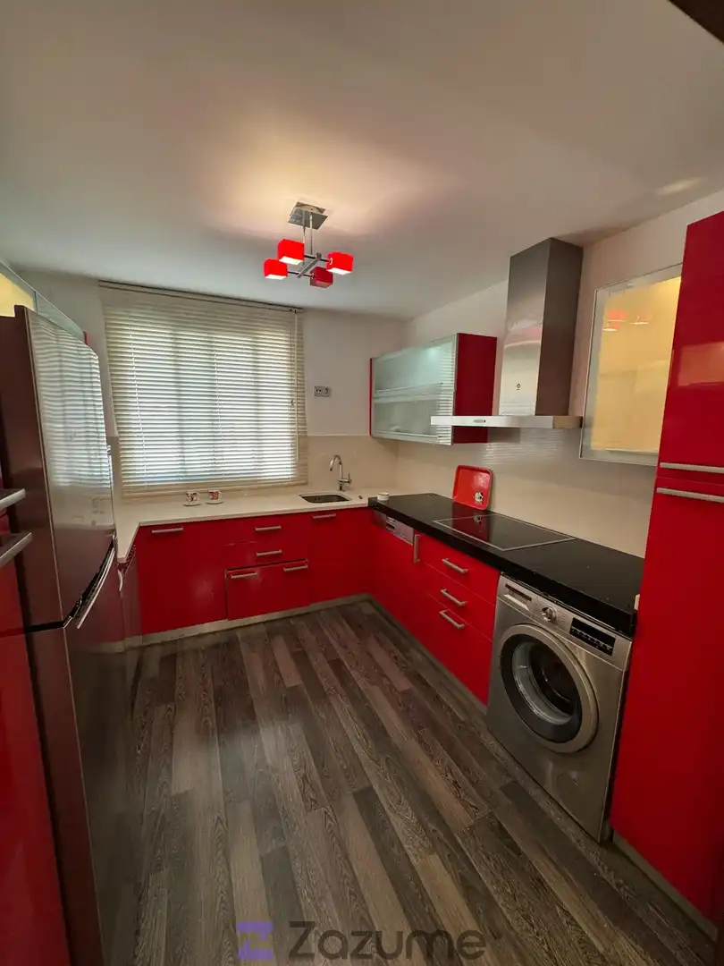 Piso de 98 m² en Zaragoza