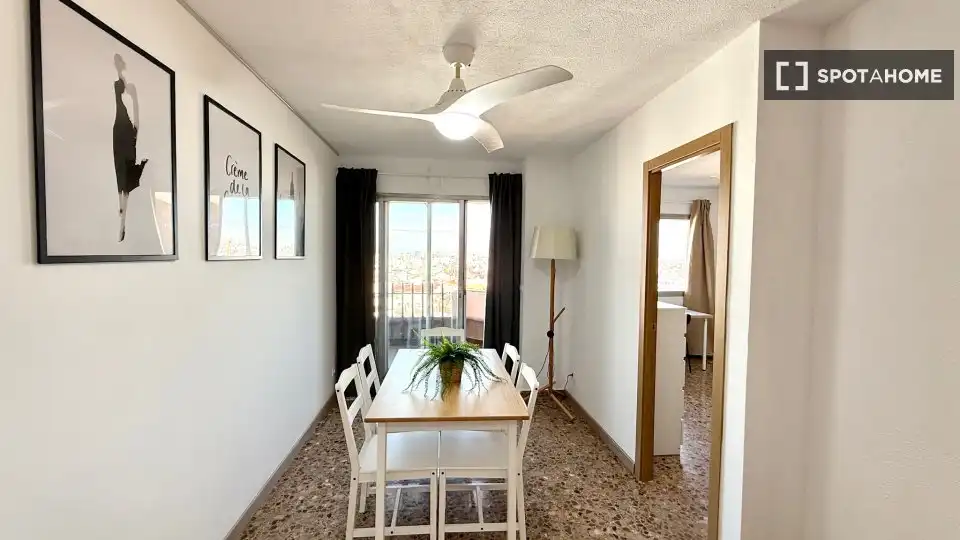 Habitación 200 m², Valencia