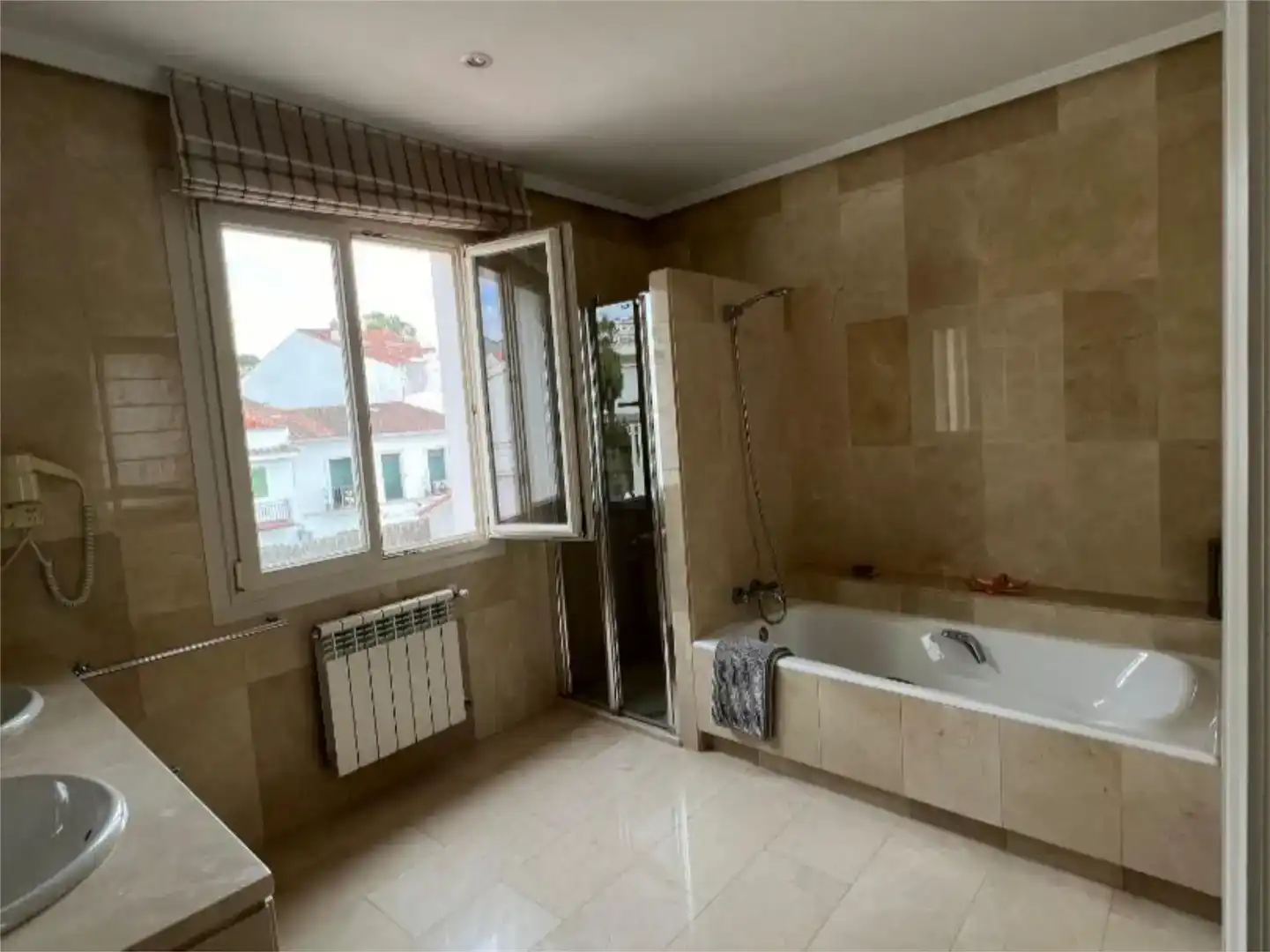 Piso de 600 m² en Aracena