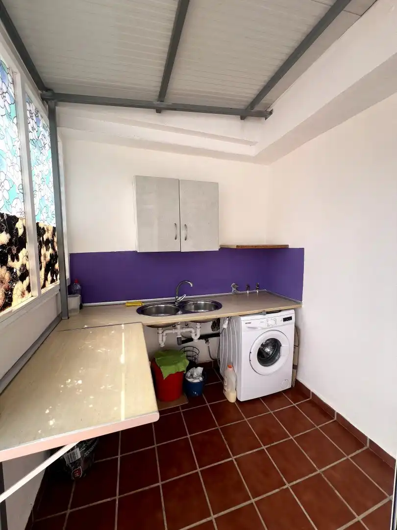 Wohnung 155 m² in Ítrabo