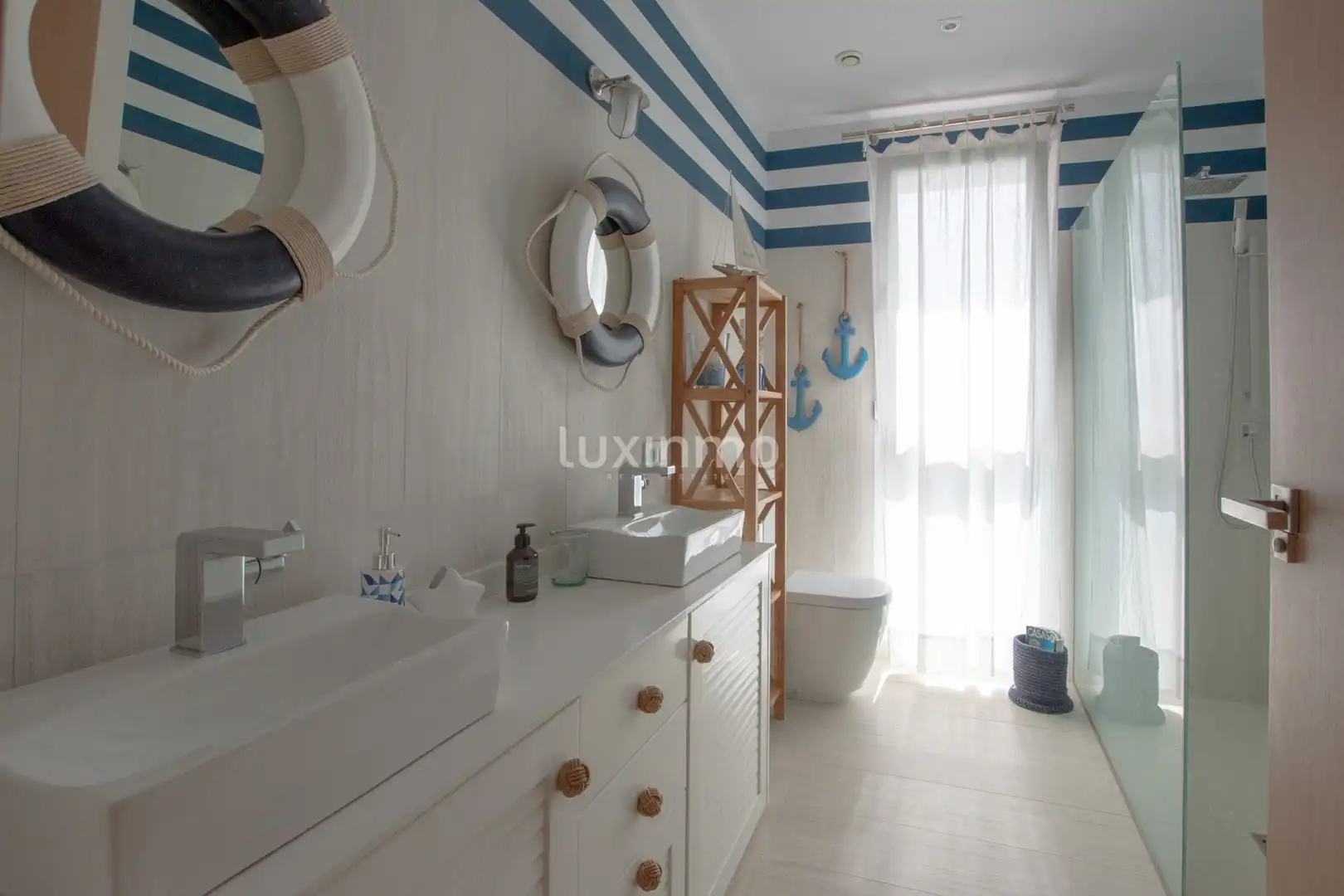 Haus 300 m² in Dénia