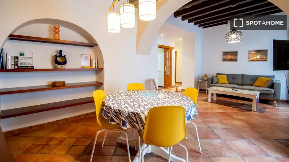 Habitación 81 m², Cádiz