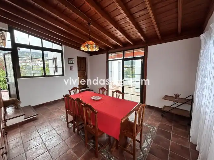 Piso de 100 m² en Los Realejos