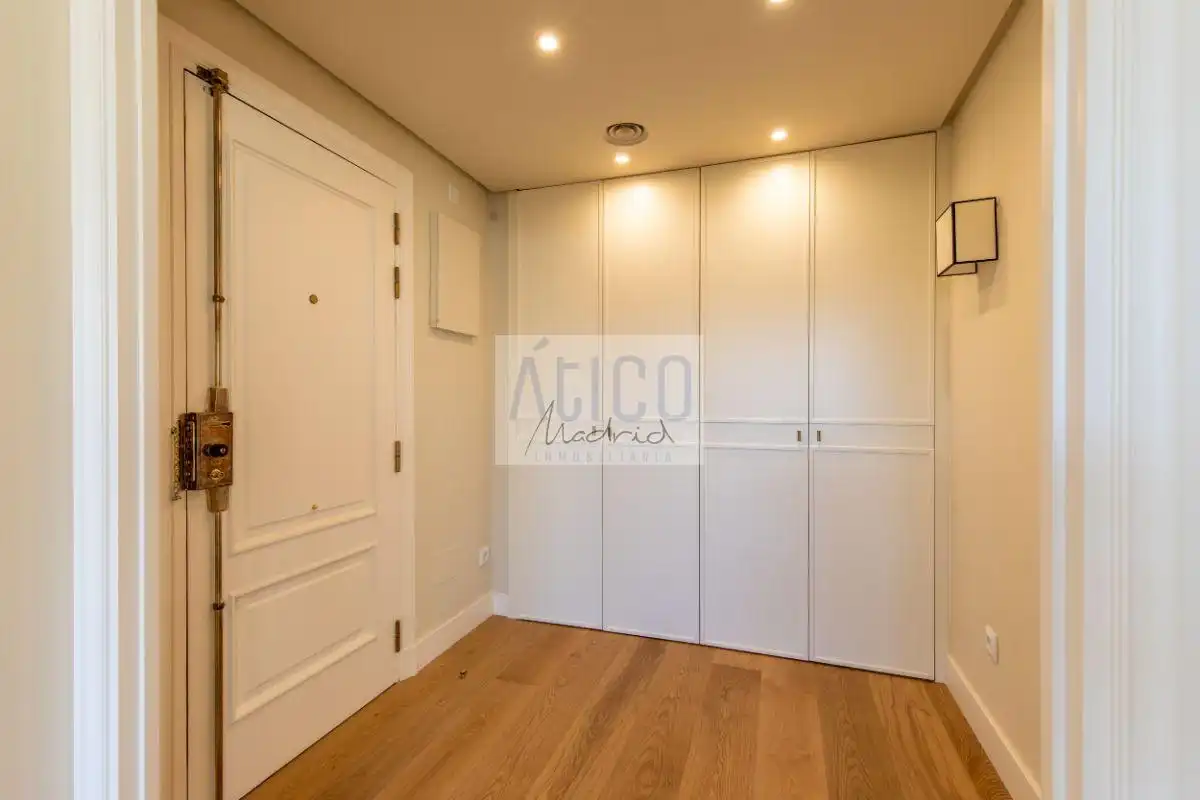 Appartamento 177 m² a Madrid