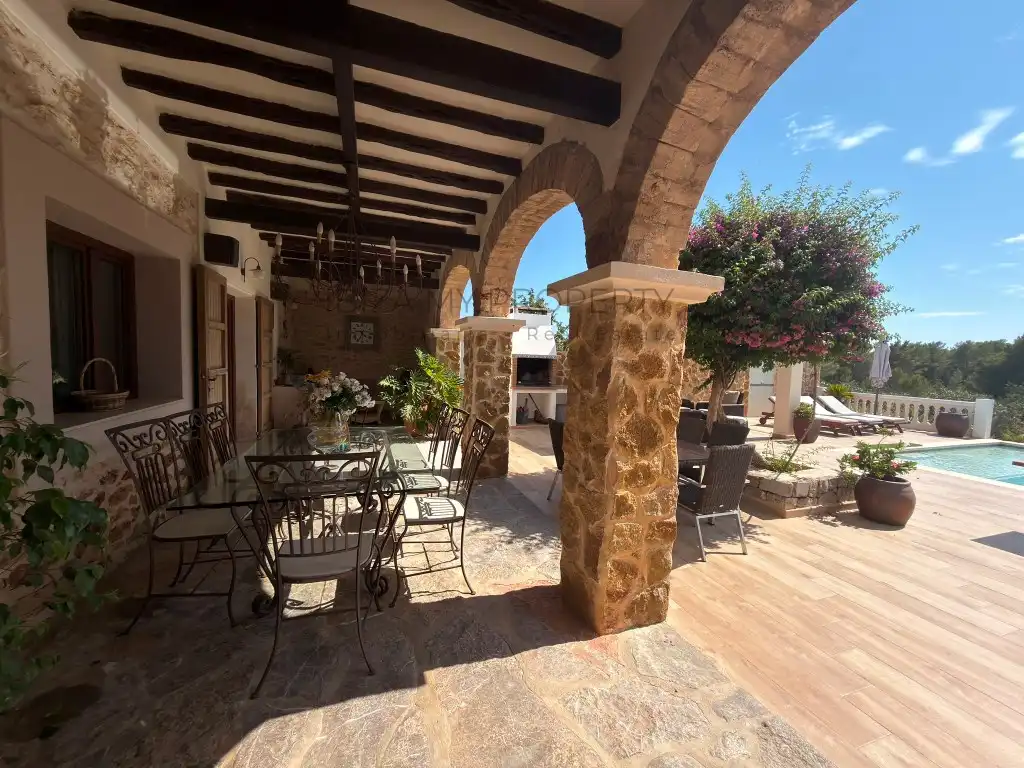 Haus 250 m² in Sant Josep de sa Talaia