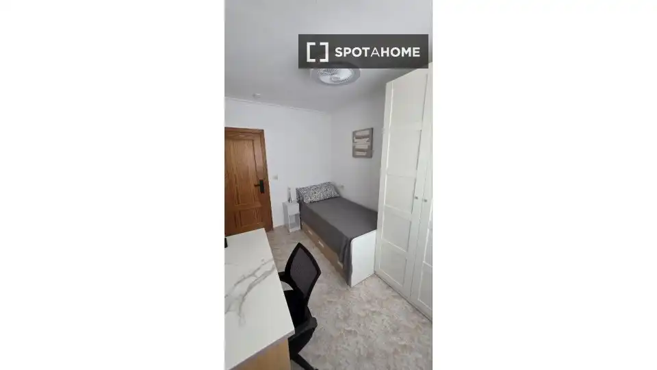 Habitación 269 m², Alicante