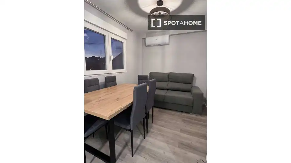 Habitación 100 m², Valencia