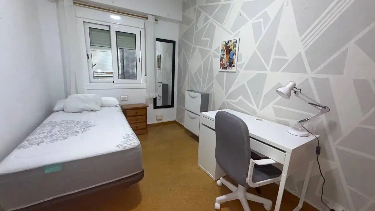 Piso de 95 m² en Ourense