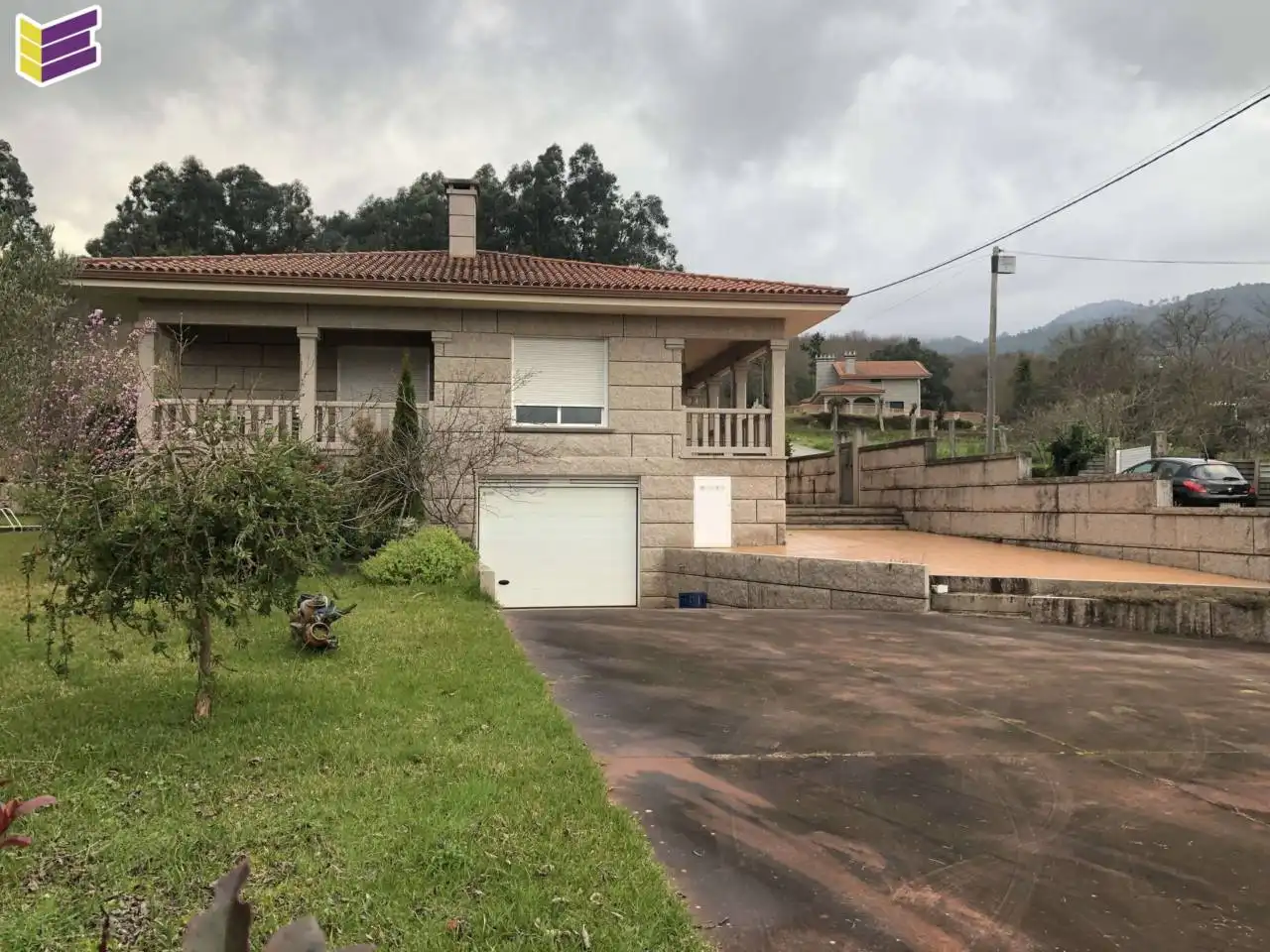 Wohnung 377 m² in O Porriño