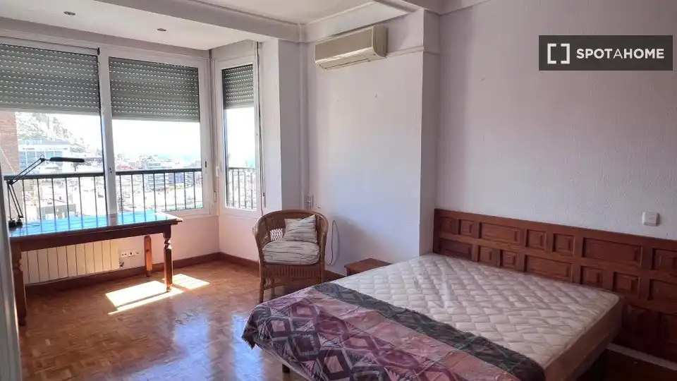 Habitación 167 m², Alicante