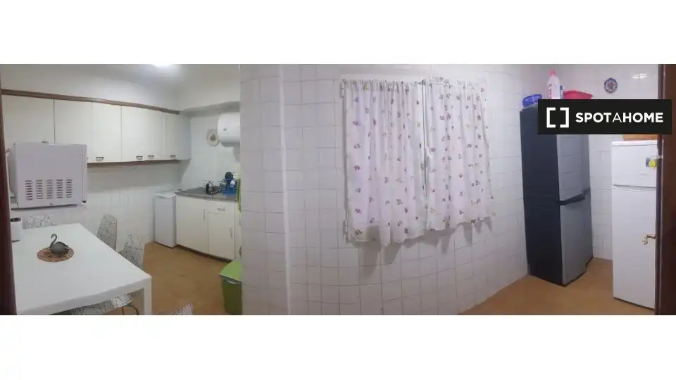 Habitación en alquiler, Oviedo