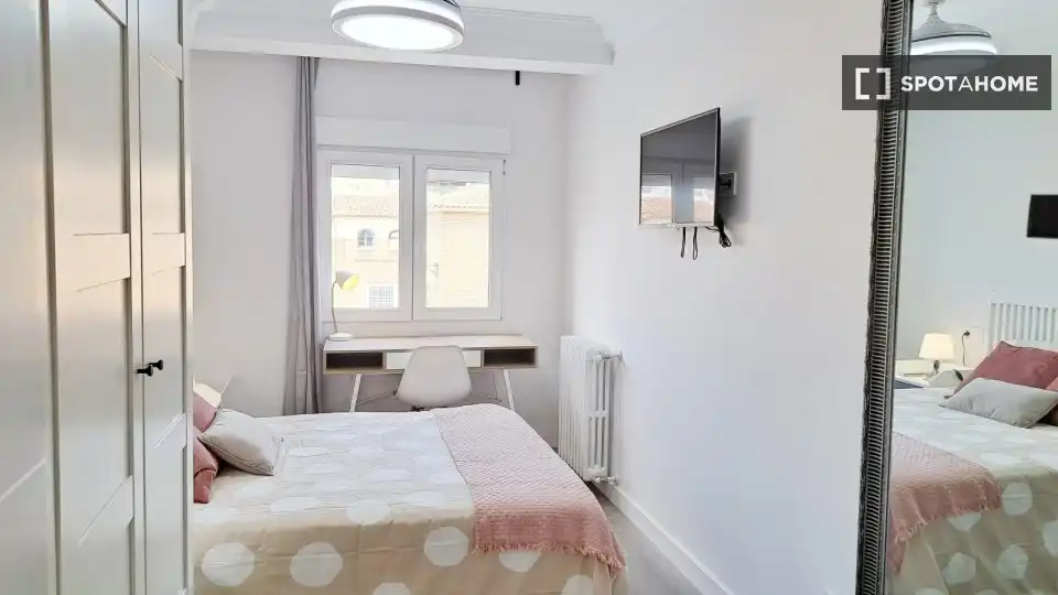 Habitación 86 m², Zaragoza