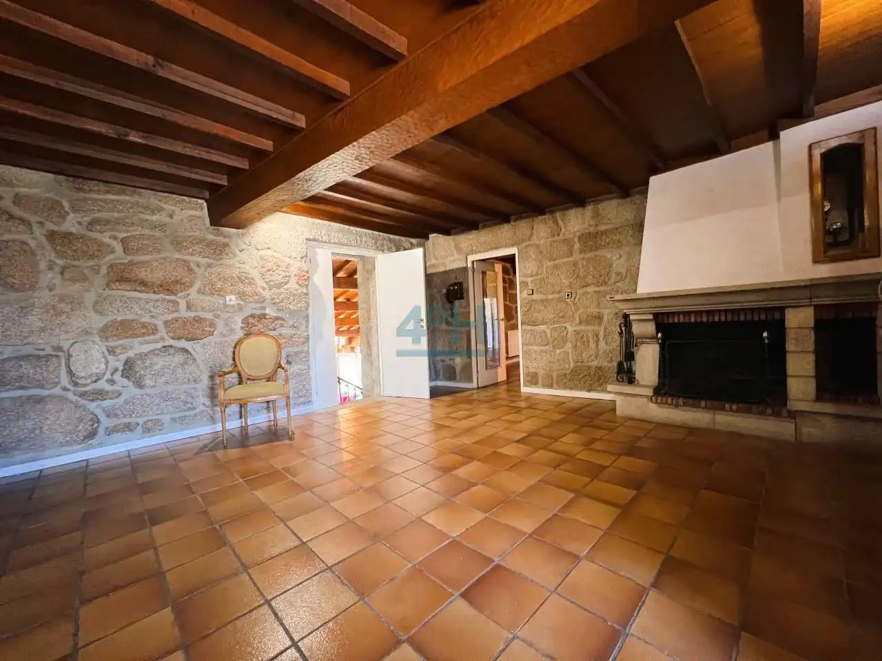 Casa de 590 m² a San Cibrao das Viñas