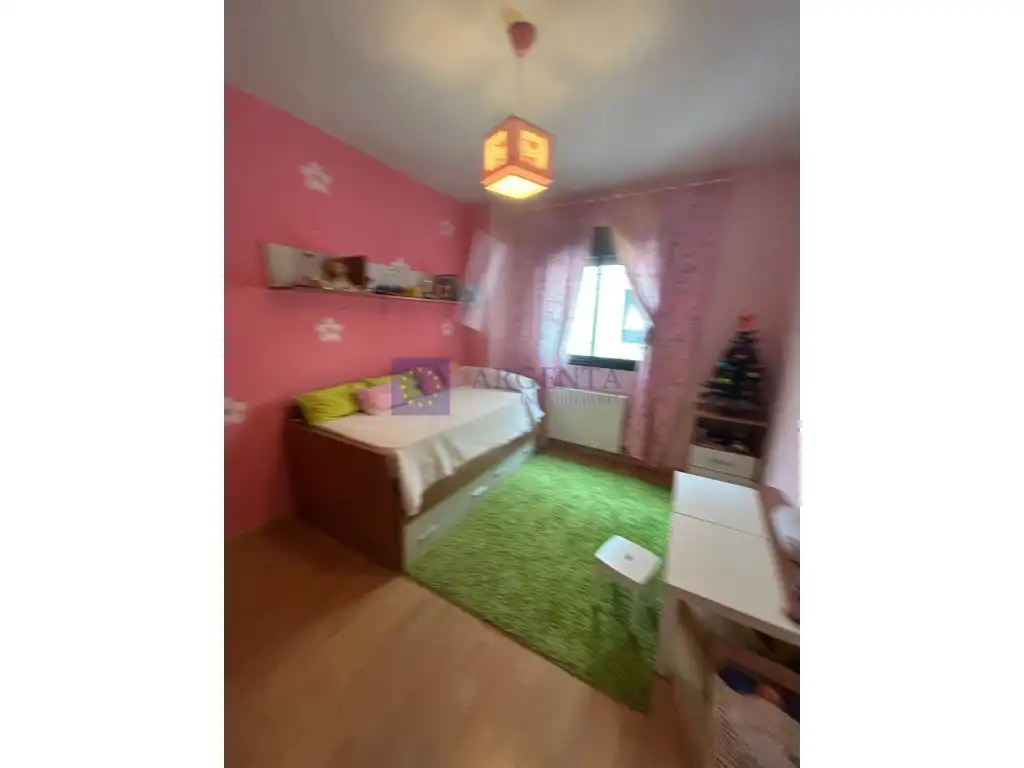Piso de 90 m² en Cáceres