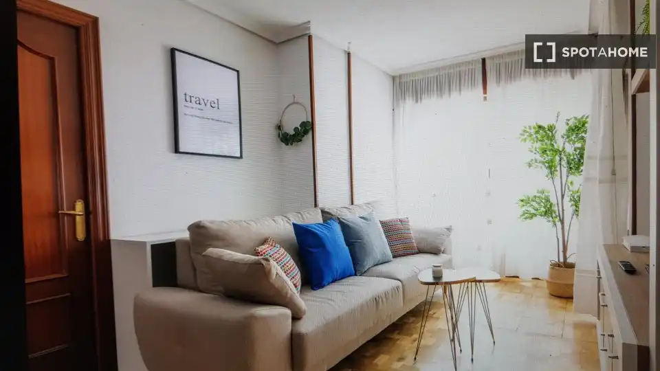 Habitación 104 m², Santander